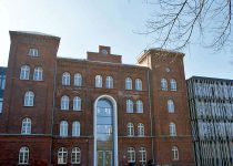 TUHH Hauptgebäude der technischen Universität Hamburg / Harburg